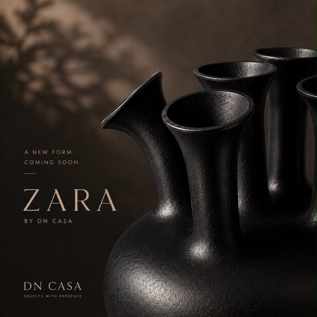 ZARA black sculptural vase